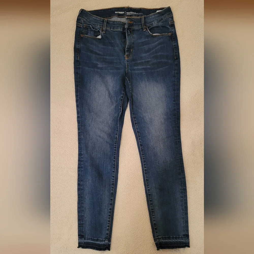 Jeans - Picture 1 of 4